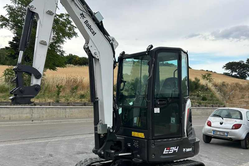 OmecoHub - Immagine BOBCAT E34